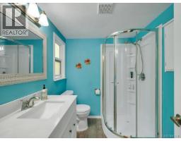 1371 Hooley Rd, Quadra Island, BC V0P1H0 Photo 28
