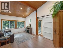 1371 Hooley Rd, Quadra Island, BC V0P1H0 Photo 40