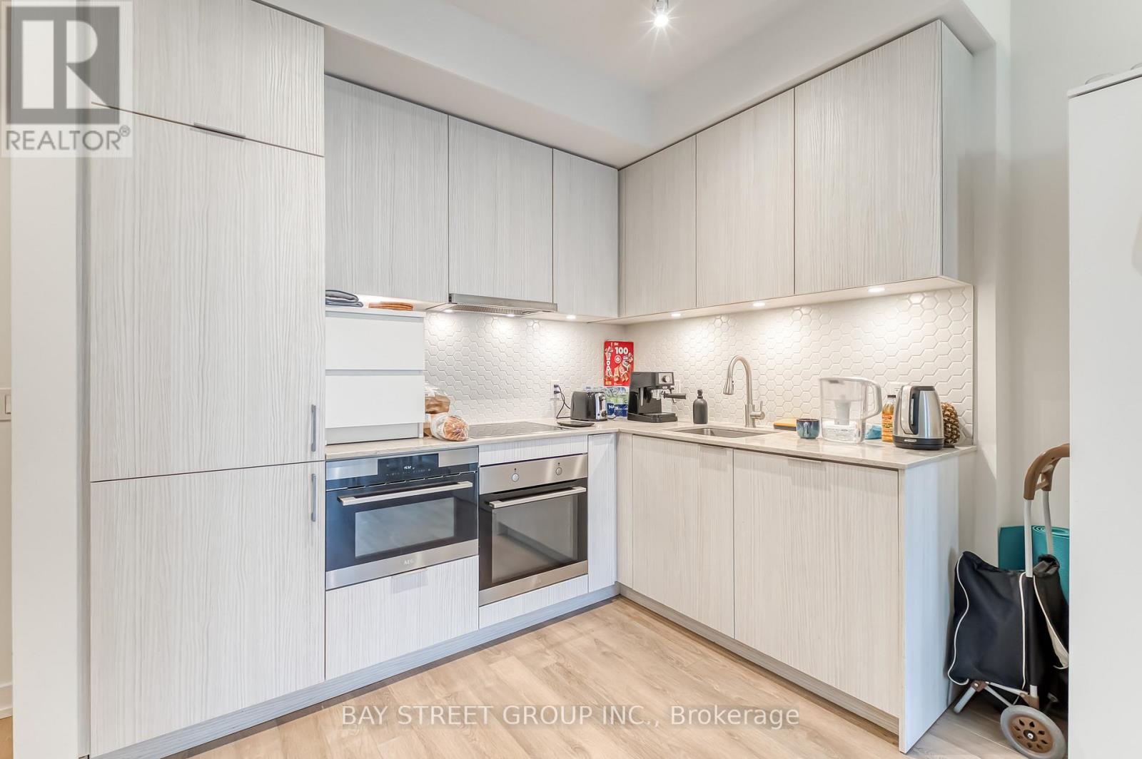 210 - 158 FRONT STREET E, Toronto (Moss Park) — photo 4