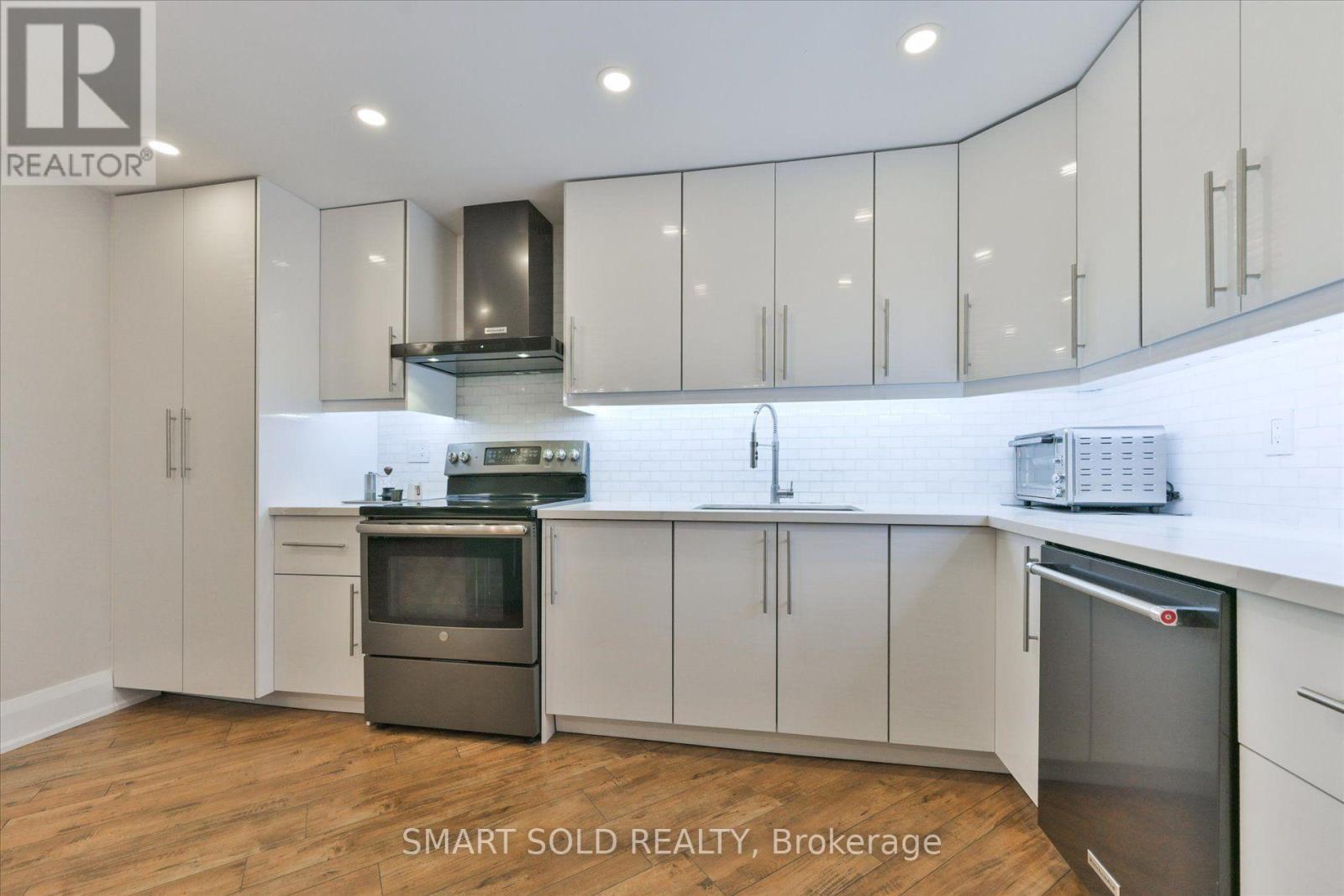 #3008 3303 DON MILLS ROAD - 10