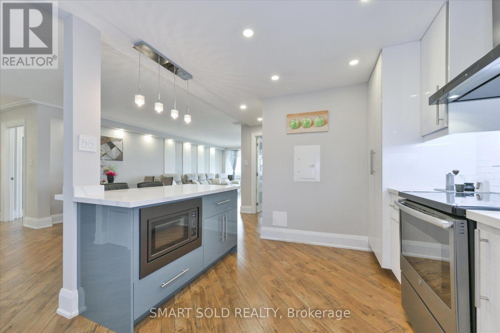 #3008 3303 DON MILLS ROAD - 11
