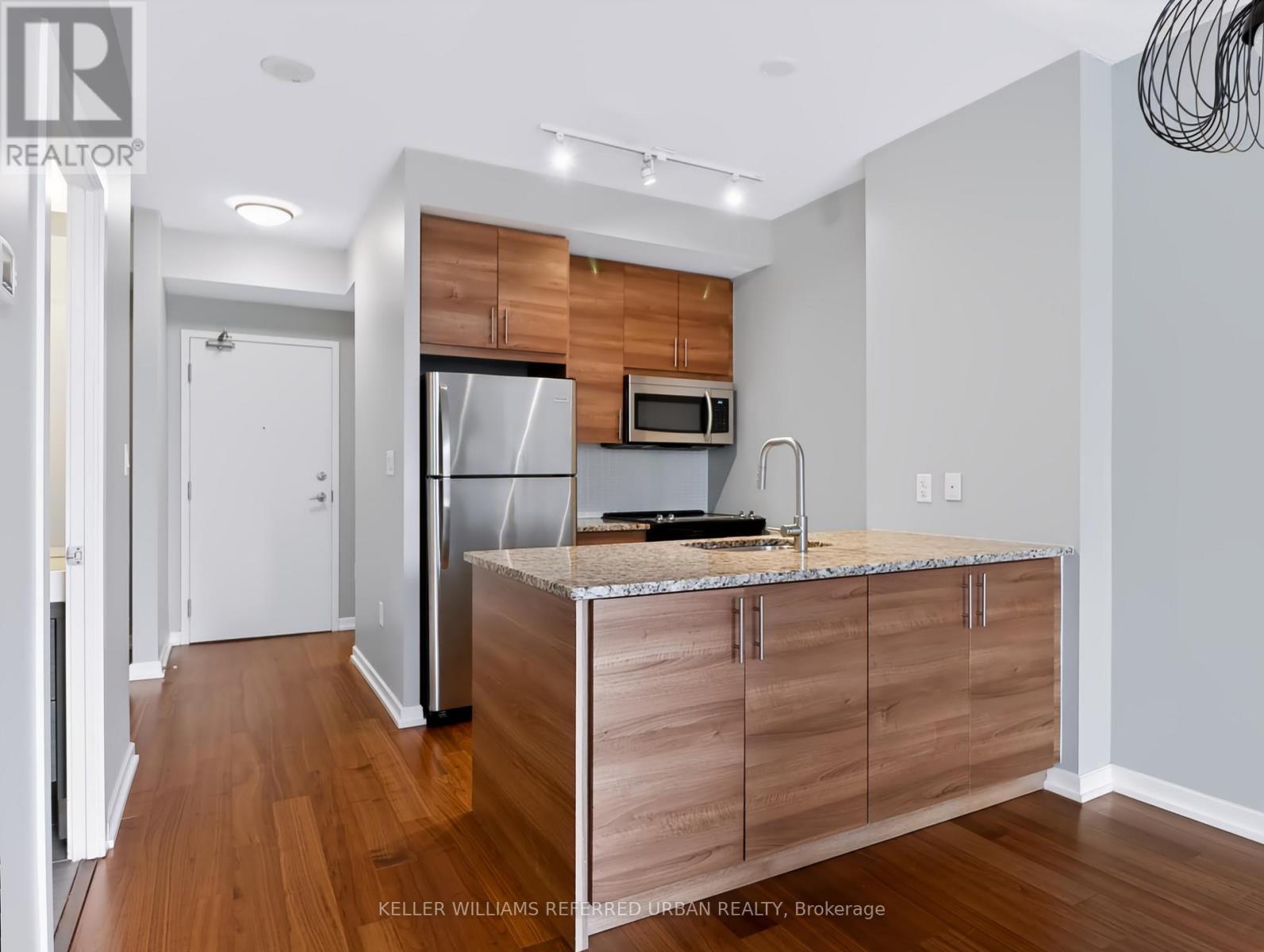 205 - 70 FOREST MANOR ROAD, Toronto (Henry Farm) — photo 4