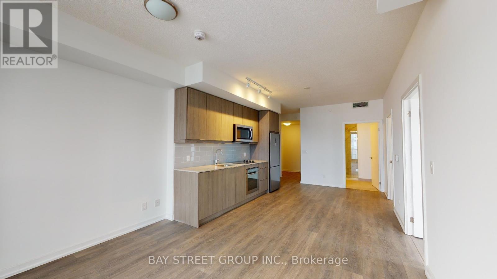 1110 - 36 FOREST MANOR ROAD, Toronto (Henry Farm) — photo 6