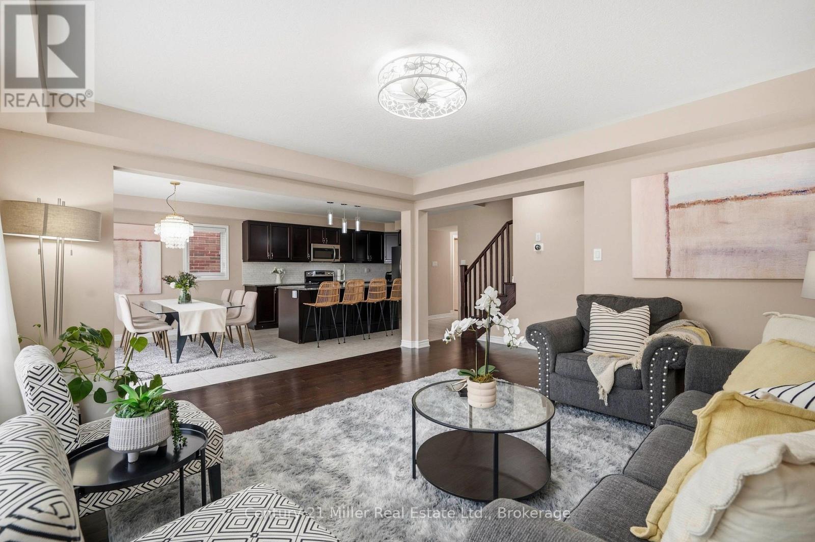 19 GLENVISTA DRIVE - 14