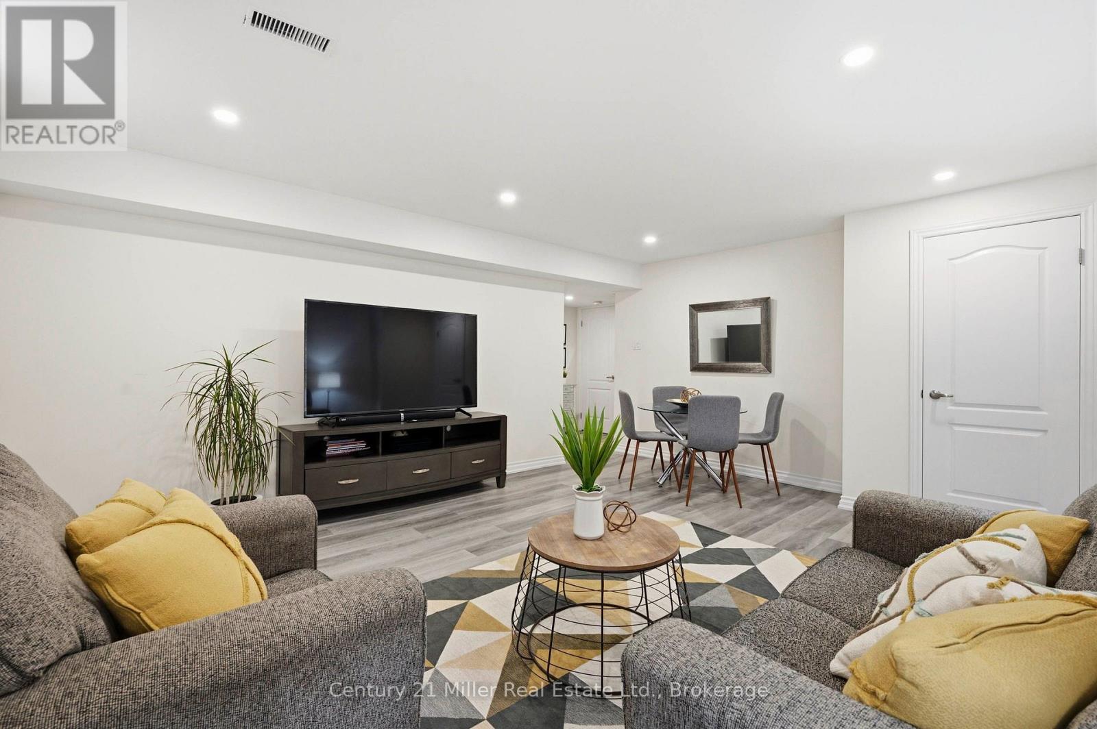 19 GLENVISTA DRIVE - Image 31