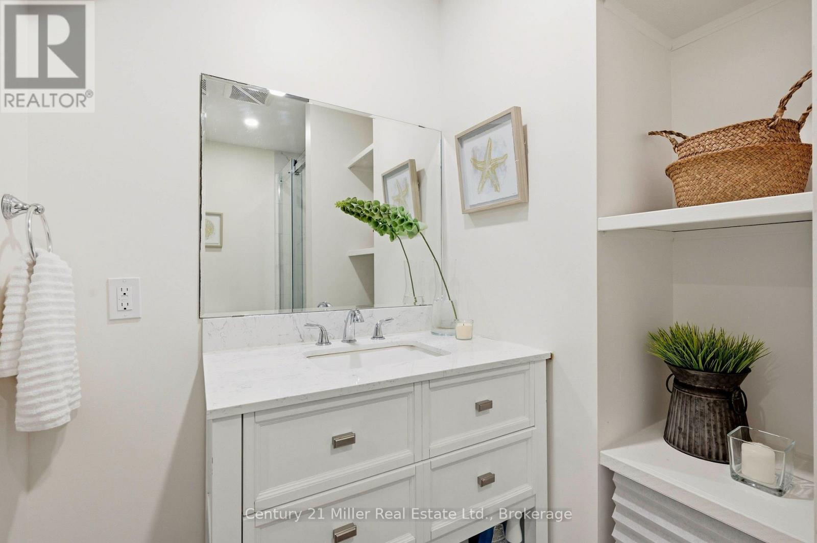 19 GLENVISTA DRIVE - 34