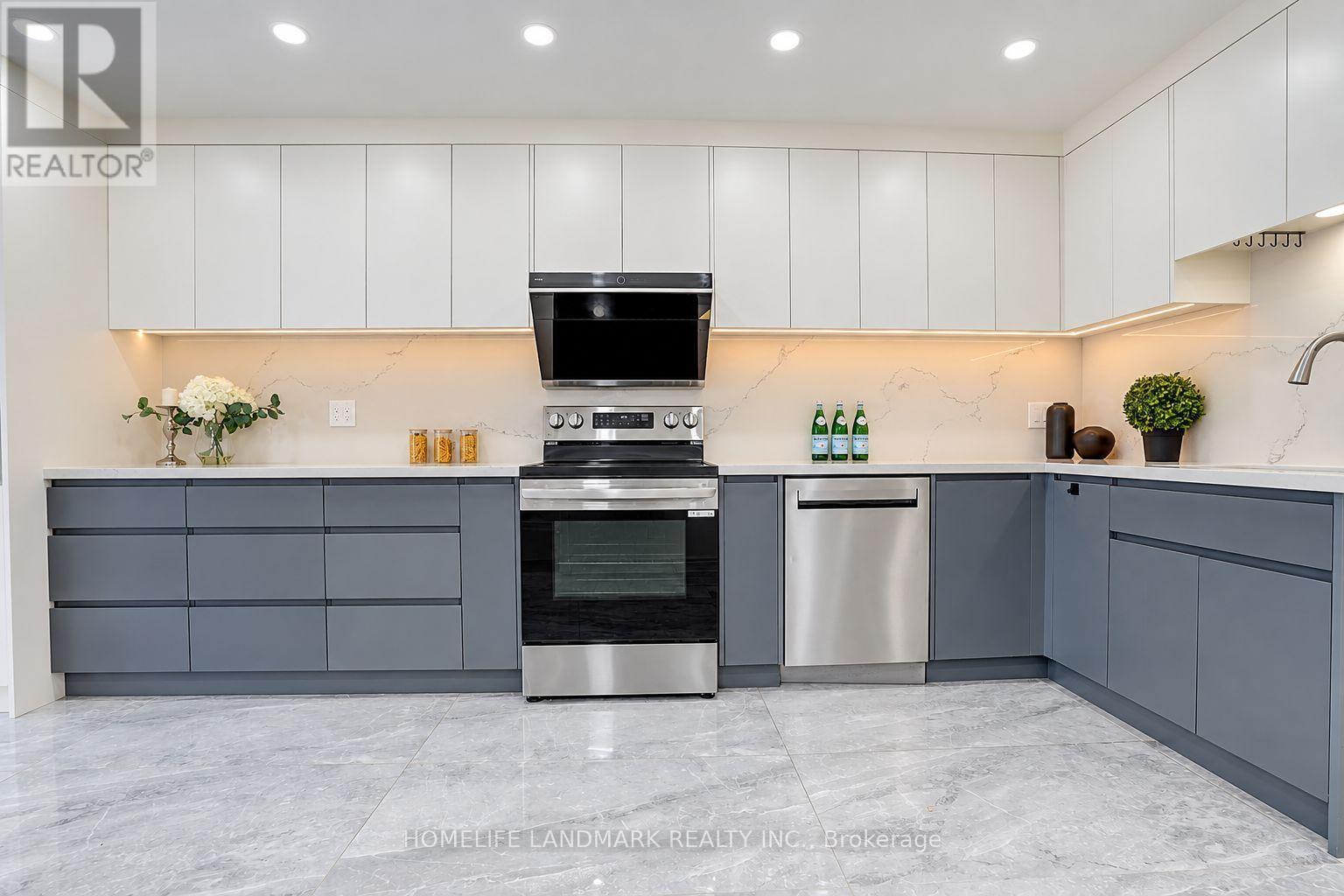 51 NEW FOREST SQUARE - 18