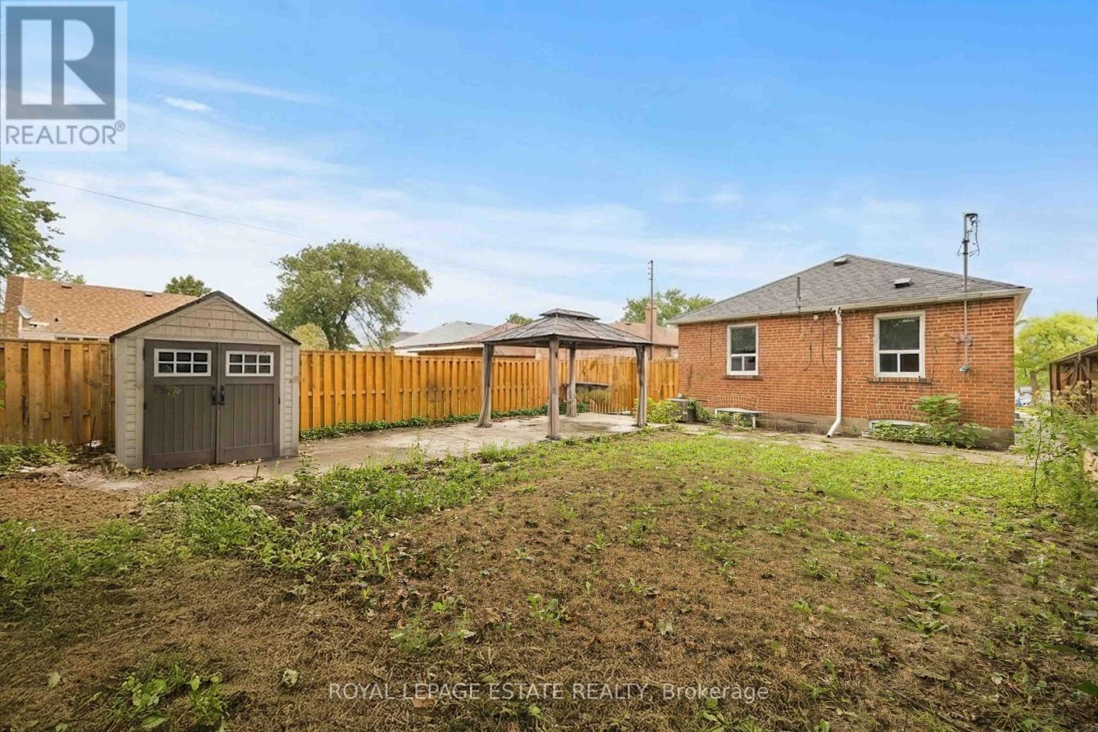 1843 VICTORIA PARK AVENUE - Image 27