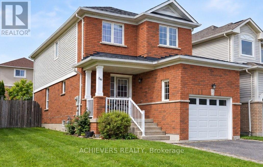 240 SCOTTSDALE DRIVE, Clarington (Bowmanville) — photo 2