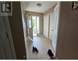 Bathroom - 240 Scottsdale Drive, Clarington, ON L1C5L1 Photo 6