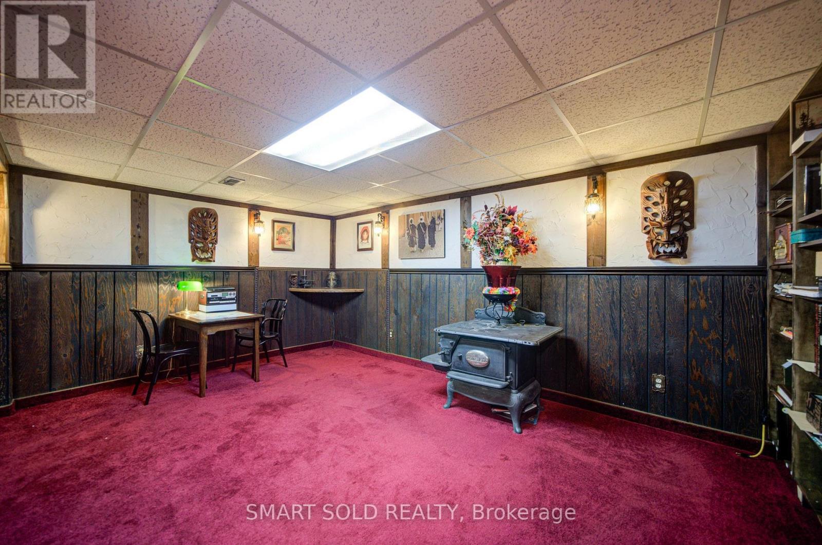 2 CROACH CRESCENT - 40