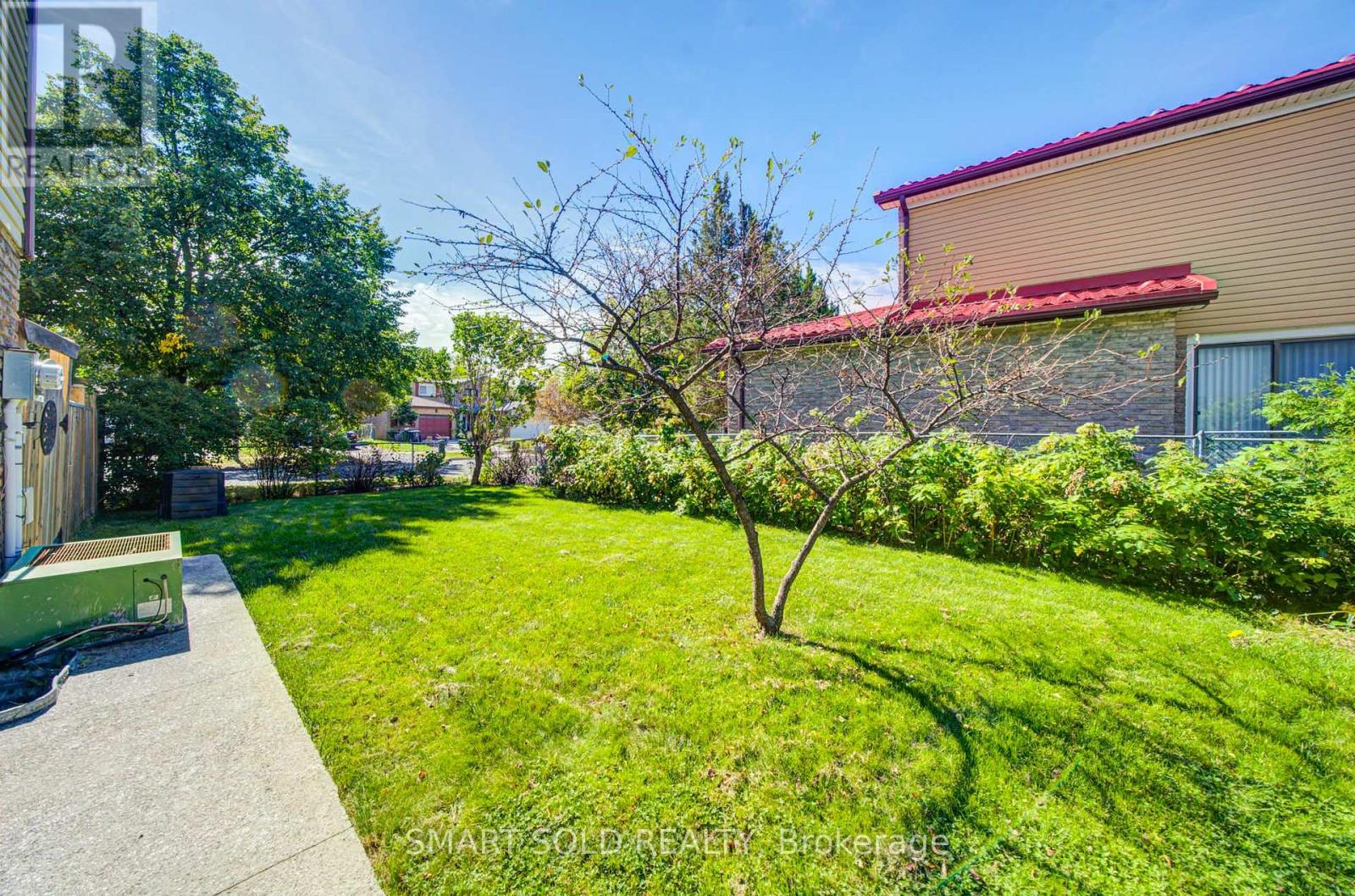 2 CROACH CRESCENT - 50