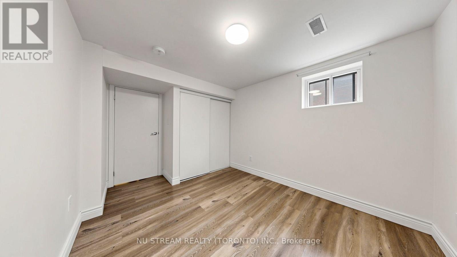 226 OAKRIDGE DRIVE - 28