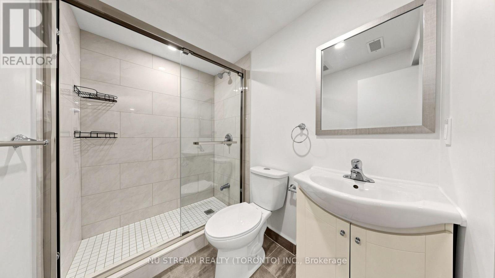 226 OAKRIDGE DRIVE - 31