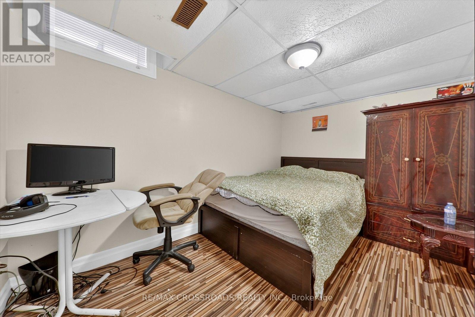 1584 QUAIL RUN DRIVE - 38