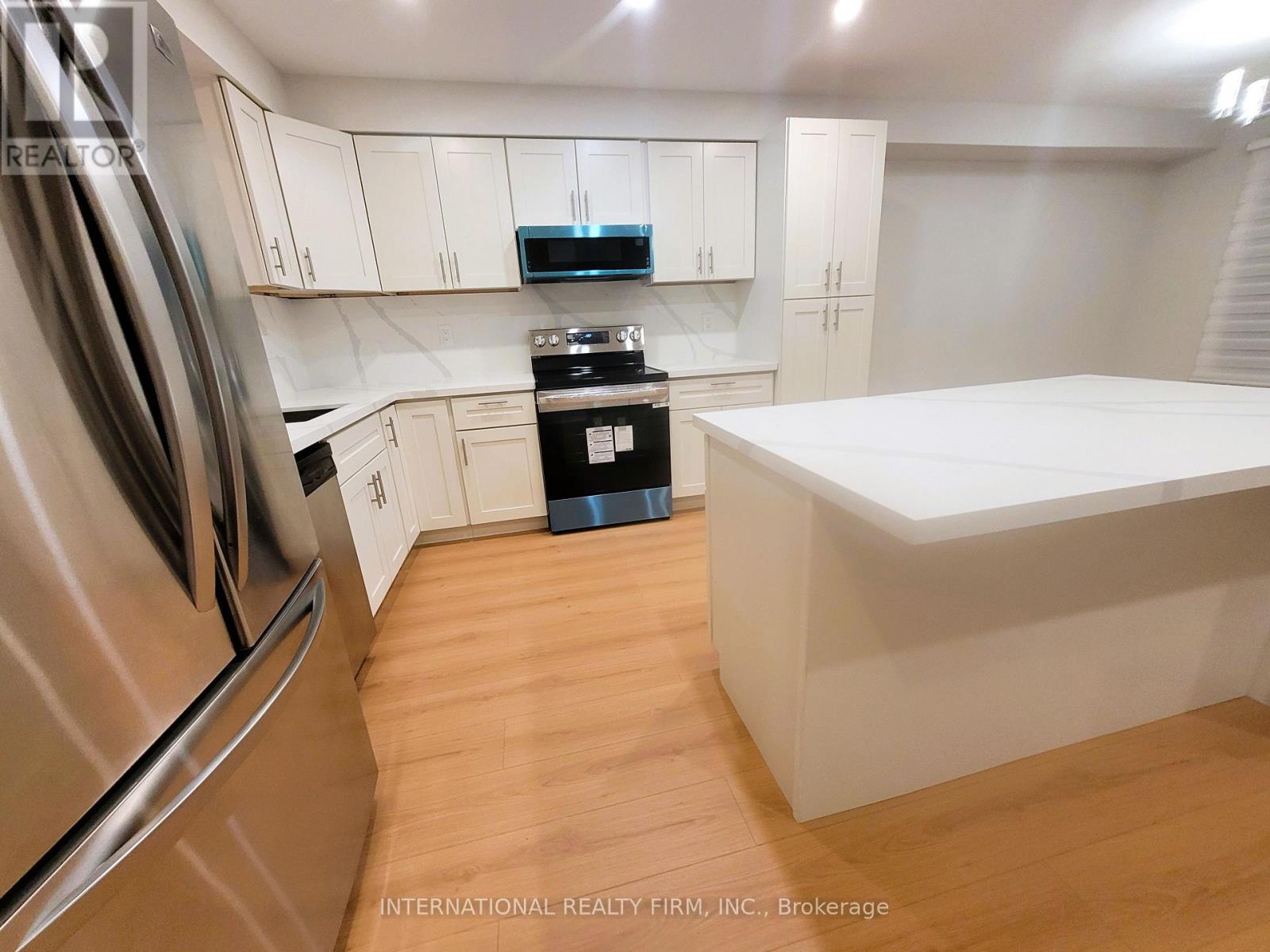 50 BERESFORD DRIVE, Richmond Hill (Langstaff) — photo 12
