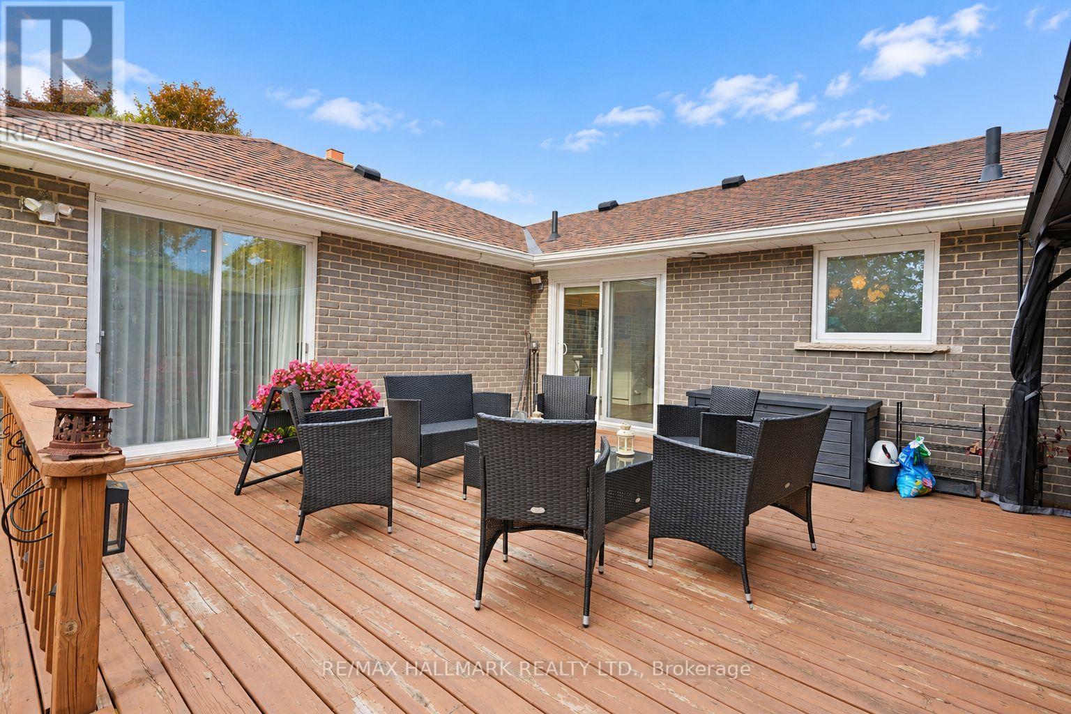 648 MOSSBANK COURT - 28