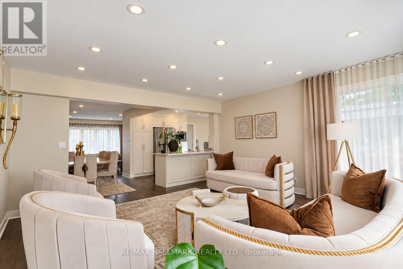 648 MOSSBANK COURT, Newmarket (Huron Heights-Leslie Valley) — photo 8