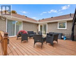 648 Mossbank Court, Newmarket, ON L3Y3B1 Photo 28