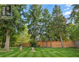 648 Mossbank Court, Newmarket, ON L3Y3B1 Photo 32