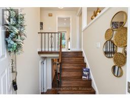 648 Mossbank Court, Newmarket, ON L3Y3B1 Photo 34