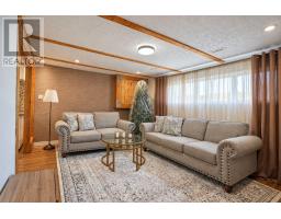 648 Mossbank Court, Newmarket, ON L3Y3B1 Photo 35