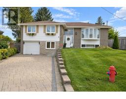 648 Mossbank Court, Newmarket, ON L3Y3B1 Photo 42