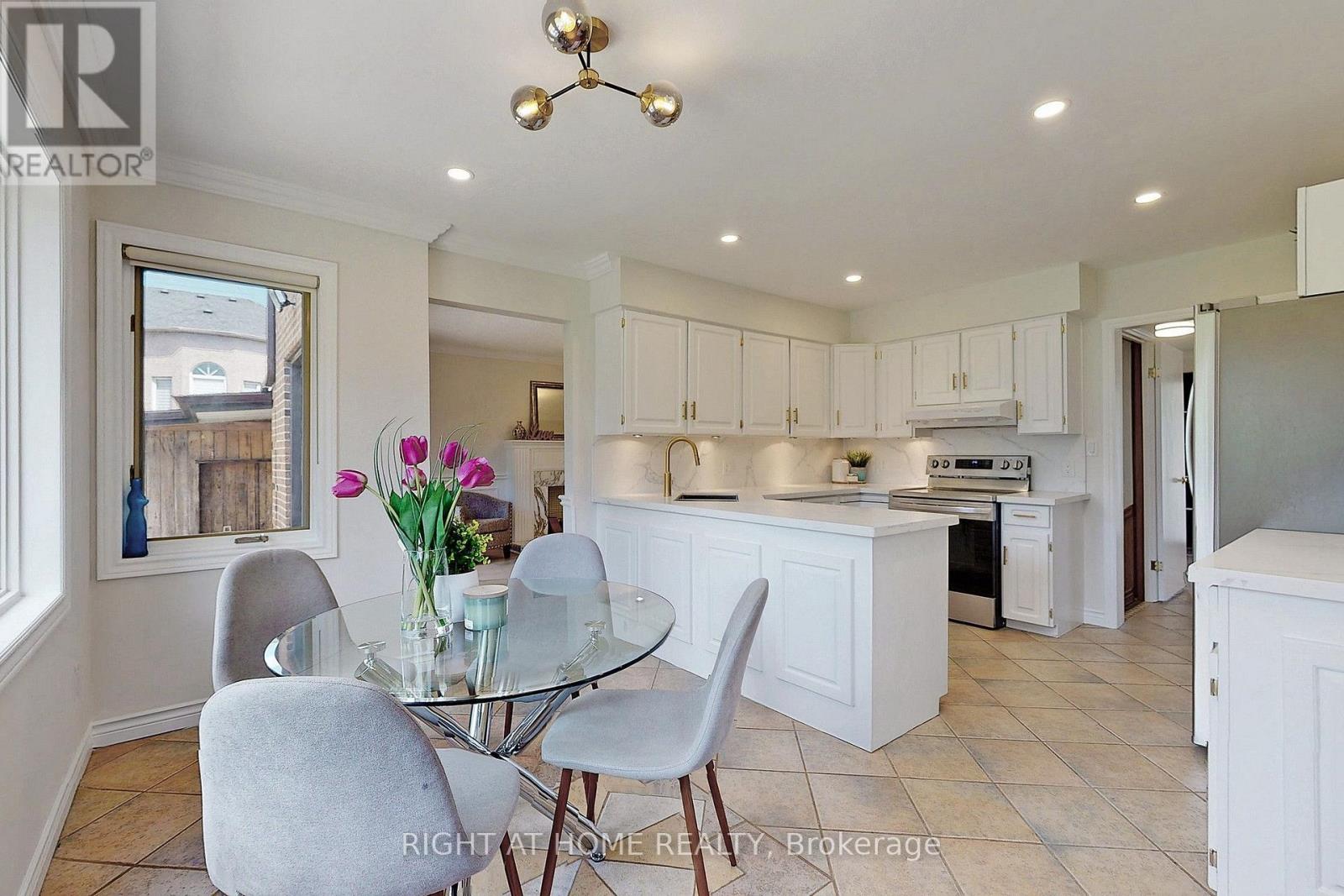 350 SUNSET BEACH ROAD N, Richmond Hill (Oak Ridges Lake Wilcox) — photo 9