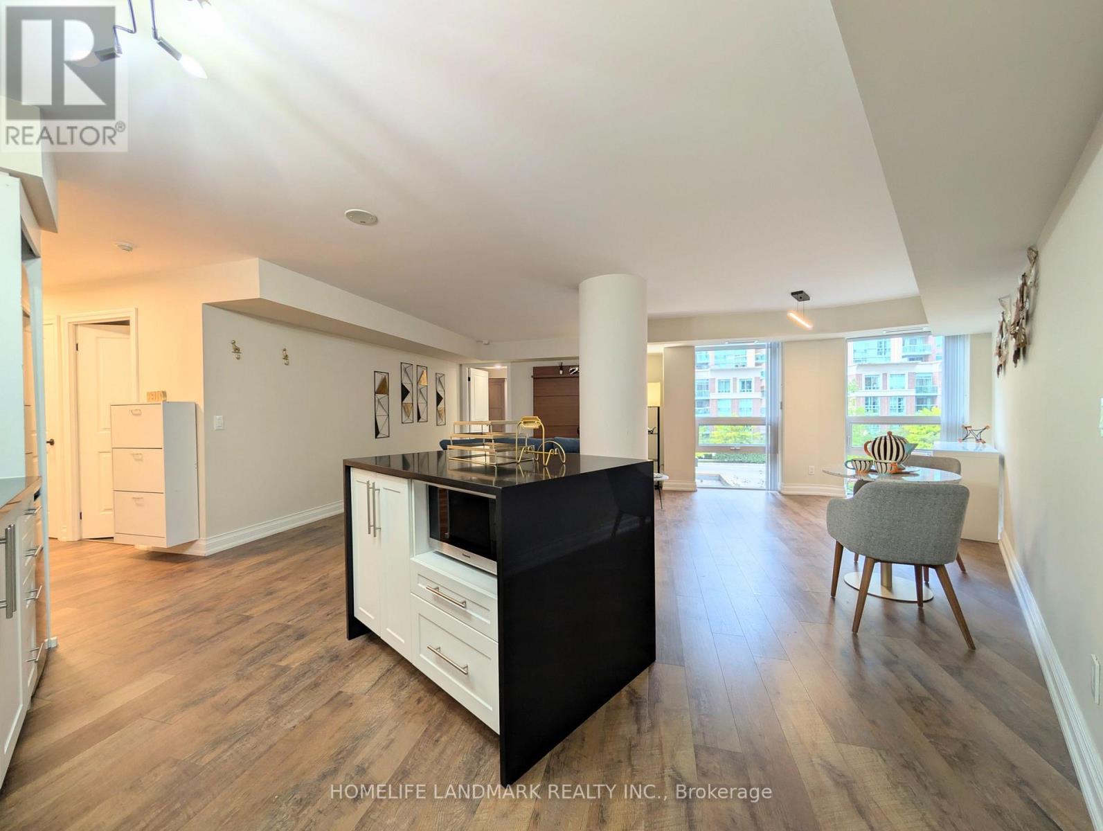 302 - 1 MICHAEL POWER PLACE, Toronto (Islington-City Centre West) — photo 12