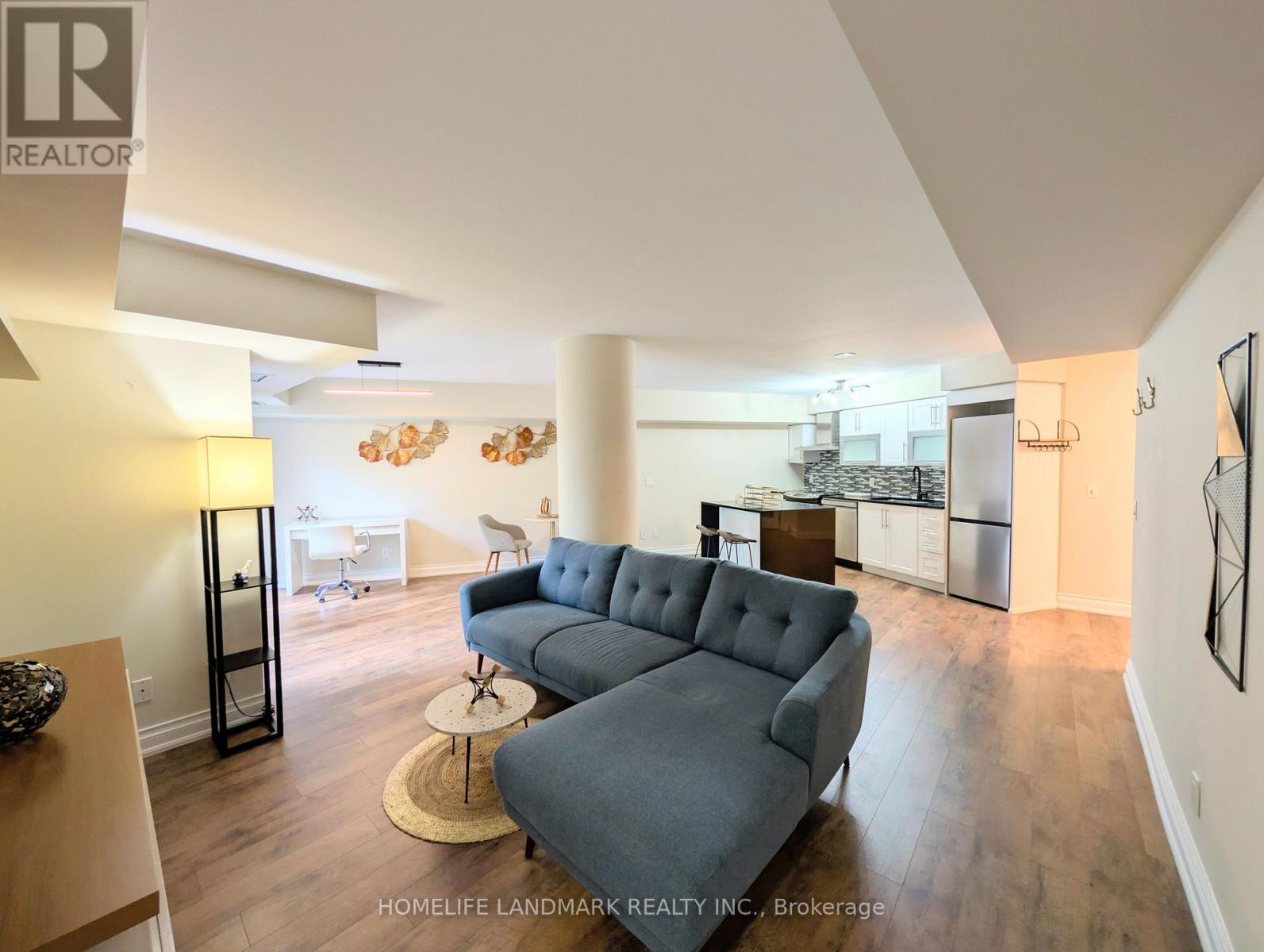 #302 1 MICHAEL POWER PLACE - 26