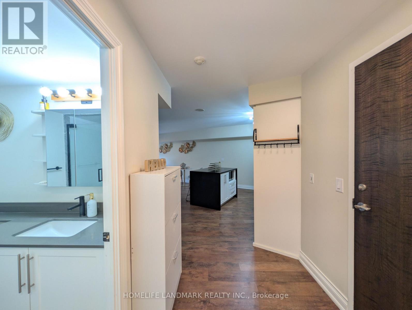 302 - 1 MICHAEL POWER PLACE, Toronto (Islington-City Centre West) — photo 9