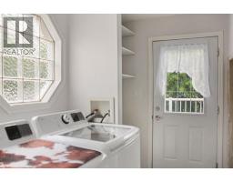 Living room - 4932 51 Street, Lougheed, AB T0B2V0 Photo 7
