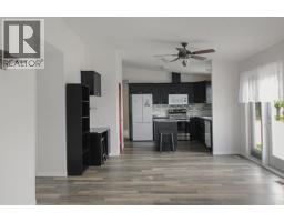 4932 51 Street, Lougheed, AB T0B2V0 Photo 11
