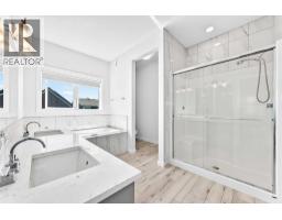 Bedroom - 105 Magnolia Manor Se, Calgary, AB T3M3H8 Photo 22
