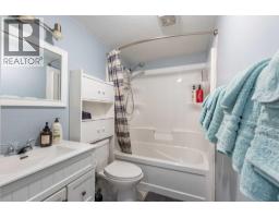 162 Skogg, Hinton, AB T7V1A5 Photo 20