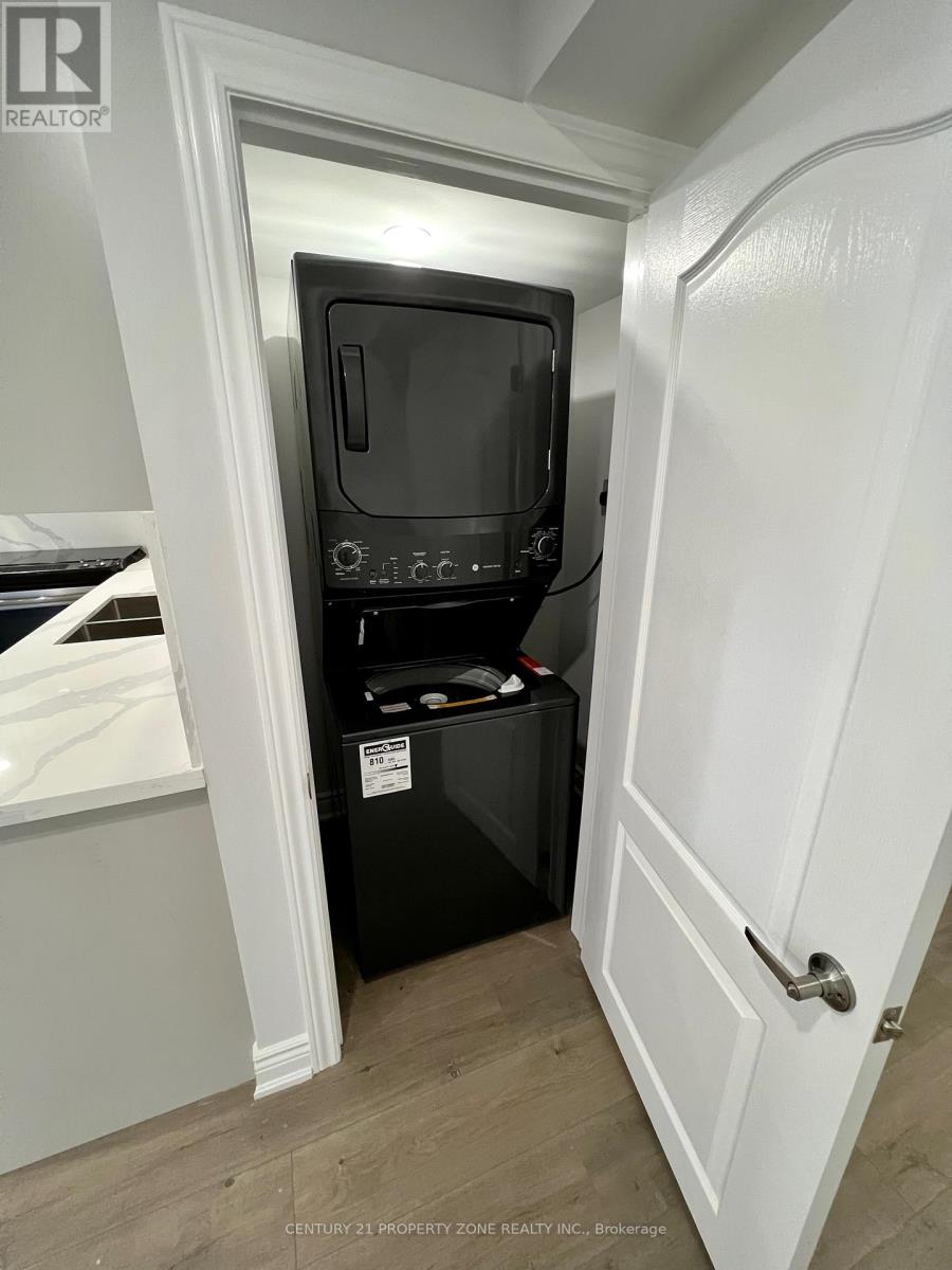 BASEMENT APARTMENT - 15231 DANBY ROAD, Halton Hills (Georgetown) — photo 11