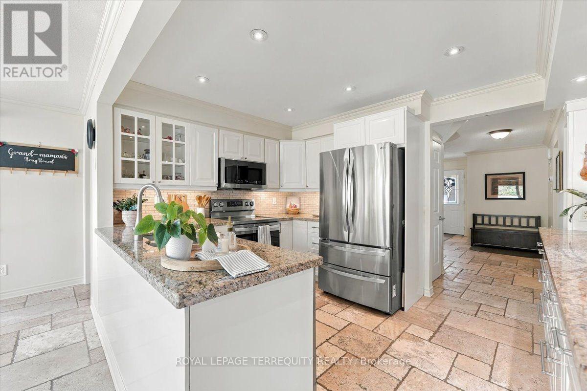 118 LEANDER STREET, Brampton (Westgate) — photo 11