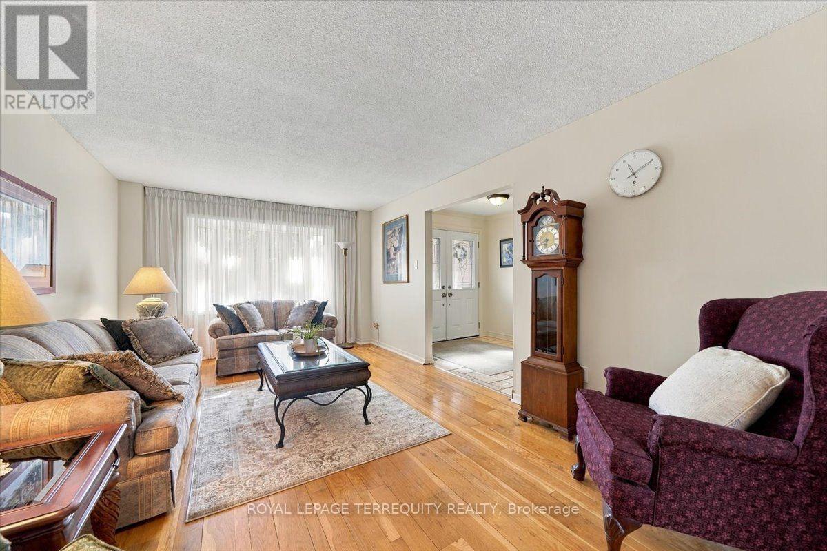 118 LEANDER STREET, Brampton (Westgate) — photo 5