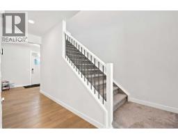 Bedroom - 7164 11 Avenue Sw, Calgary, AB T3H3V5 Photo 18