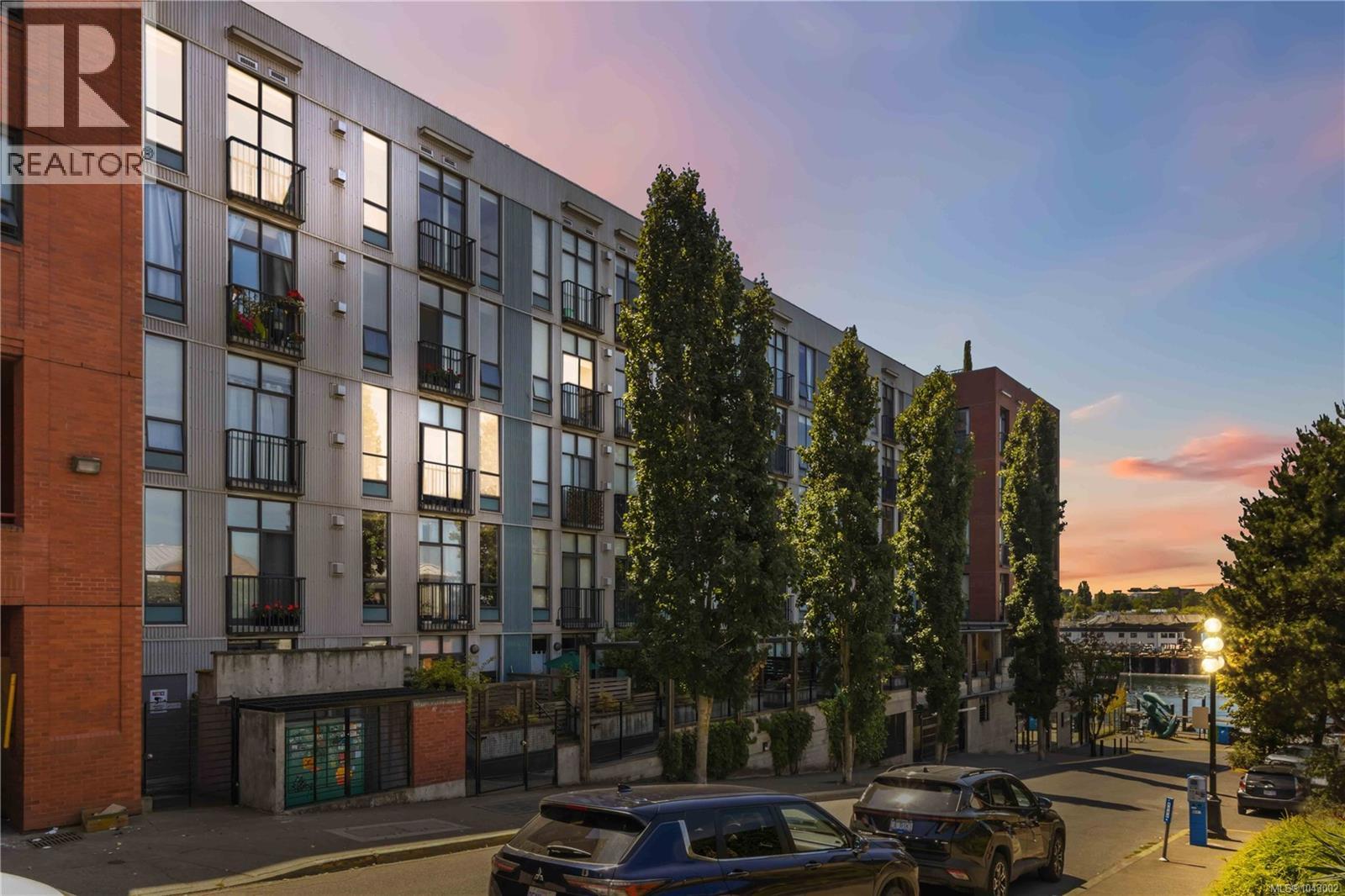 #117 409 Swift St - 30