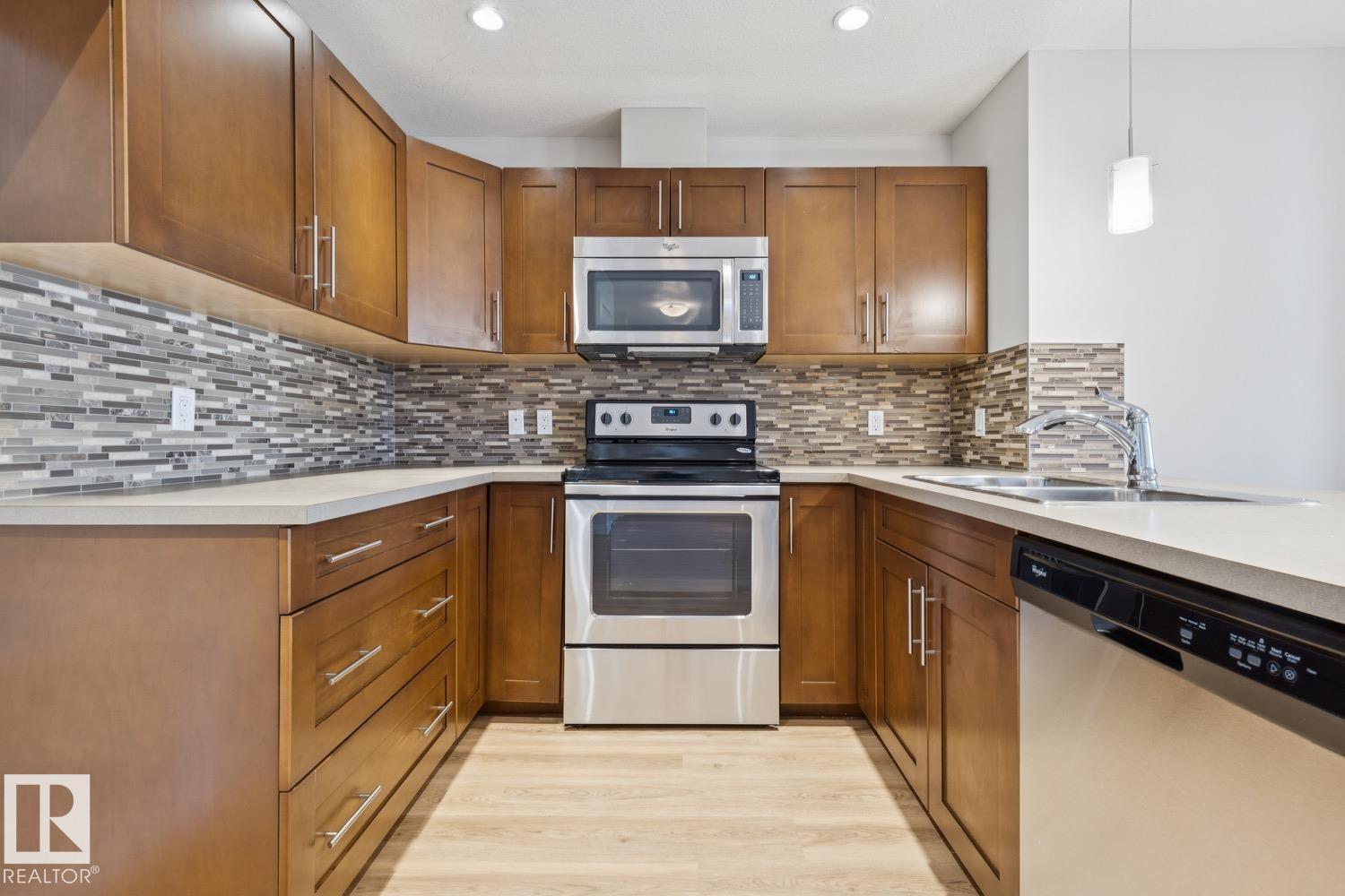 #318 1031 173 St SW SW photo 3 — MLS® E4509791