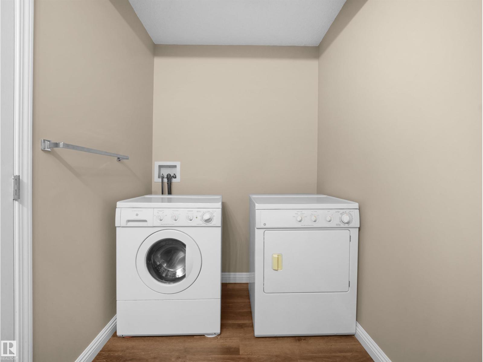 3122 30 AV NW - Image 23