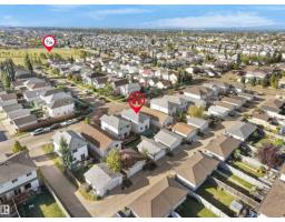 Recreation room - 3122 30 Av Nw, Edmonton, AB T6T1T9 Photo 8