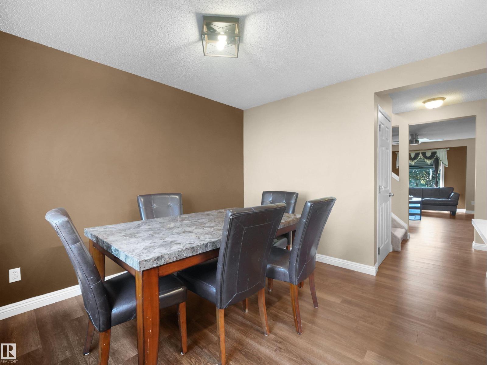 3122 30 AV NW - Image 26