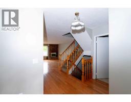 30, 228 Theodore Place NW - photo 4