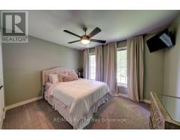 17 Downer Crescent, Wasaga Beach, ON L9Z1C2 Photo 20