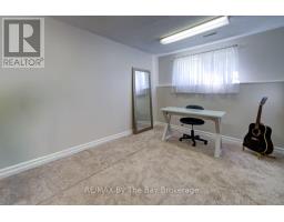 29 Downer Crescent, Wasaga Beach, ON L9Z1C3 Photo 27