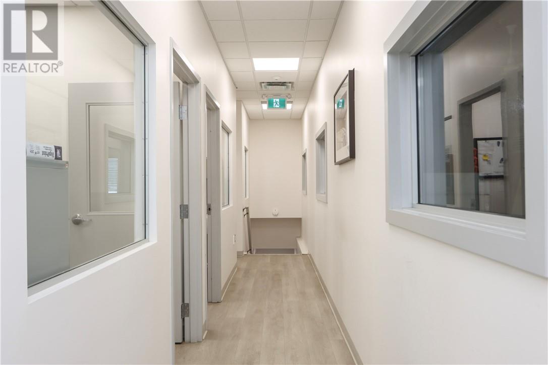 210 Falconbridge Road, Sudbury — photo 48