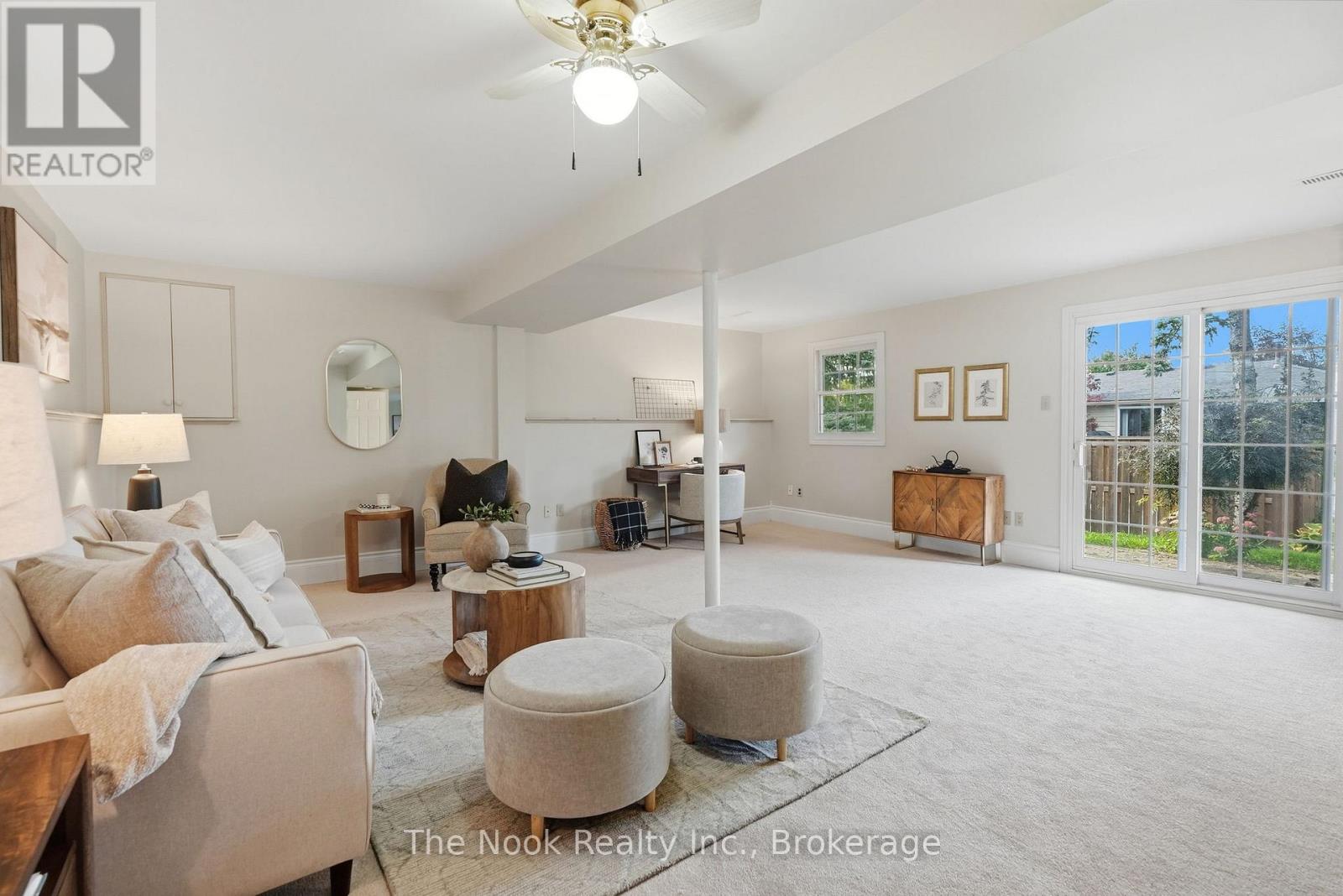 45 BERNICK CRESCENT - 34