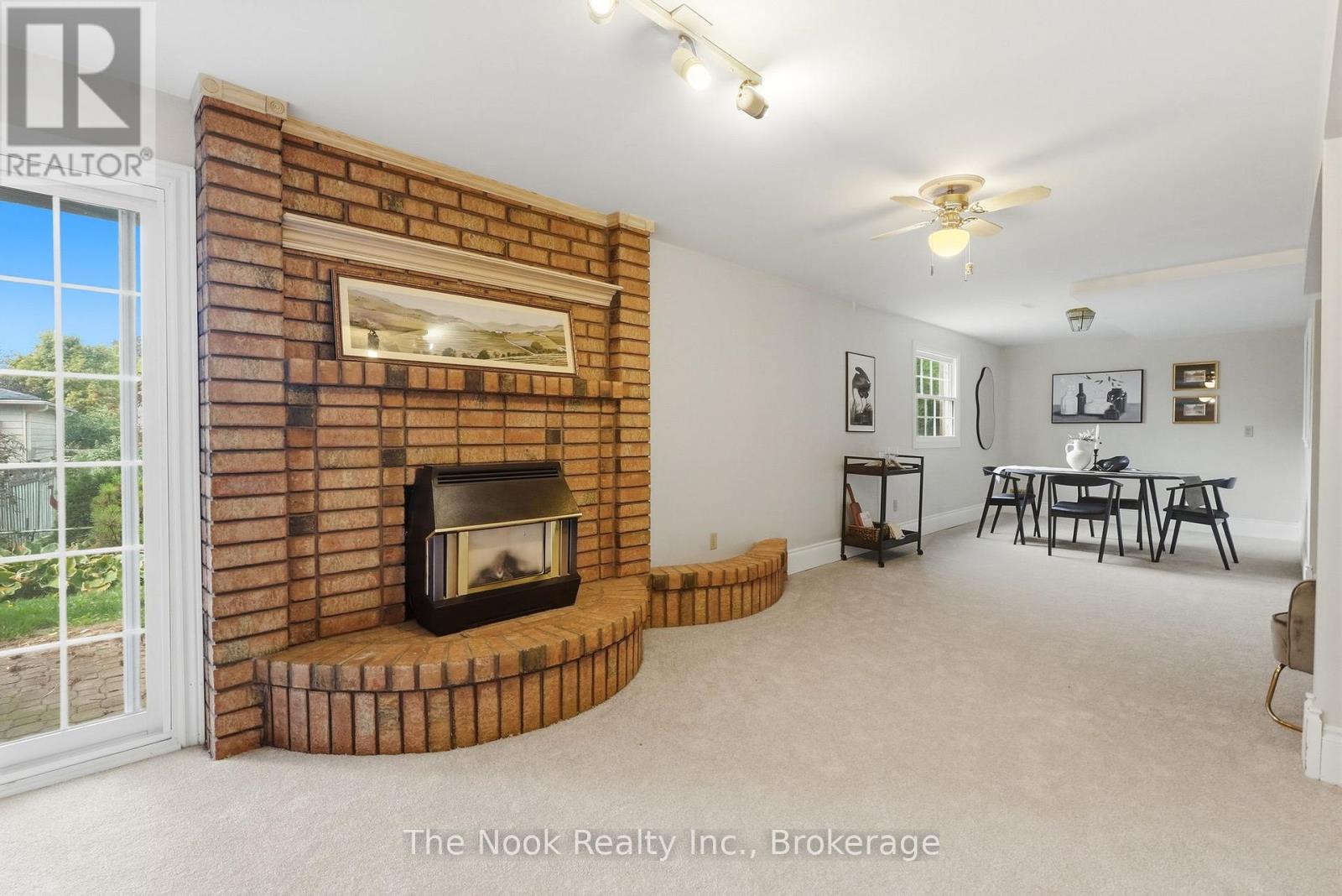 45 BERNICK CRESCENT - Image 38